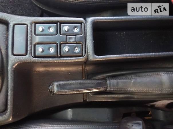 Седан BMW 7 Series 1989 в Виннице