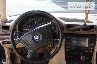 Седан BMW 7 Series 2000 в Николаеве