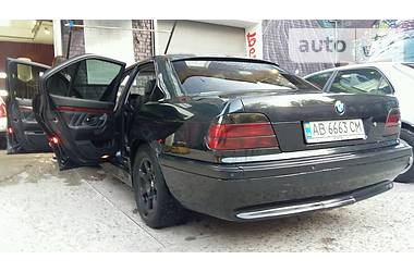 Седан BMW 7 Series 2001 в Киеве