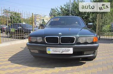 Седан BMW 7 Series 2000 в Николаеве