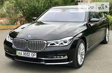 Седан BMW 7 Series 2016 в Киеве