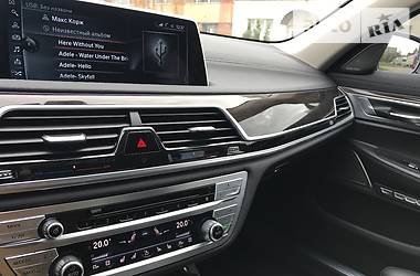 Седан BMW 7 Series 2016 в Львове