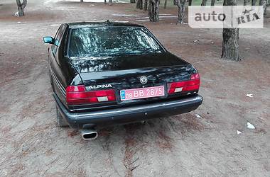 Седан BMW 7 Series 1990 в Новой Каховке