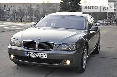 Седан BMW 7 Series 2006 в Ровно
