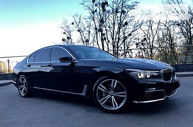 Седан BMW 7 Series 2017 в Киеве