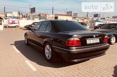 Седан BMW 7 Series 2000 в Чернівцях