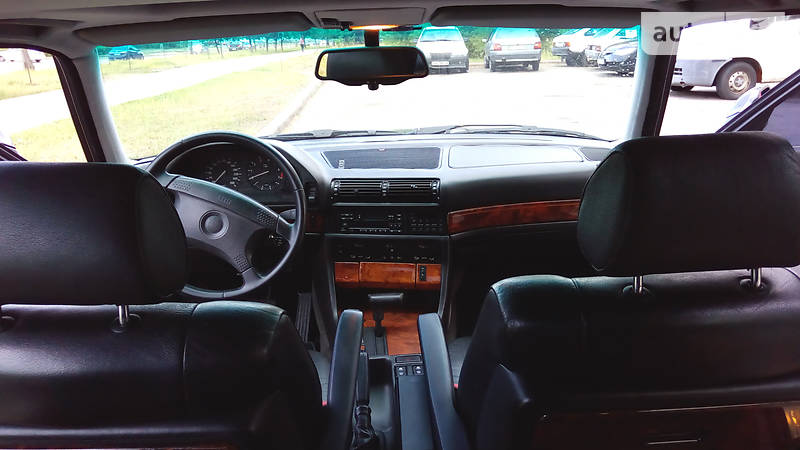 Седан BMW 7 Series 1992 в Киеве фото 26 Седан BMW 7 Series 1992 в Киеве
