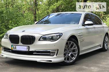 Седан BMW 7 Series 2015 в Киеве