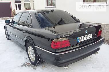 Седан BMW 7 Series 2001 в Ивано-Франковске