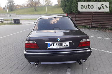Седан BMW 7 Series 1997 в Львові