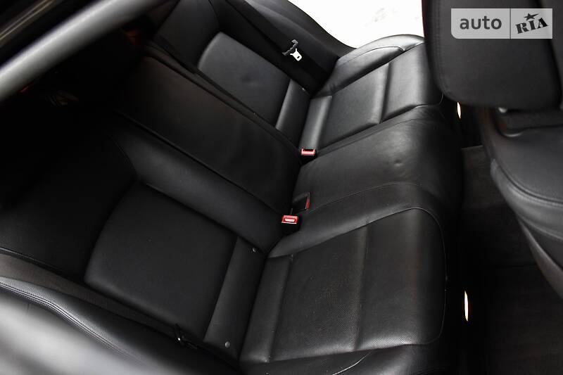 Седан BMW 7 Series 2012 в Одесі фото 24 Седан BMW 7 Series 2012 в Одесі