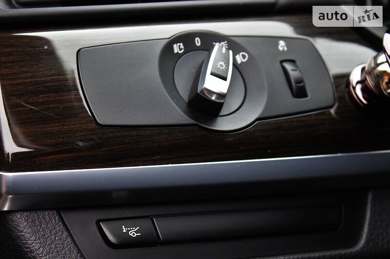 Седан BMW 7 Series 2012 в Одесі фото 50 Седан BMW 7 Series 2012 в Одесі