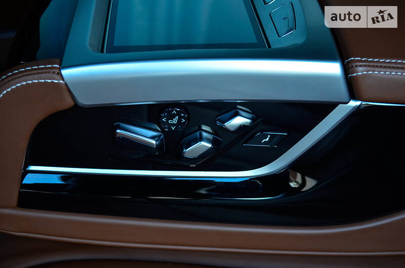 Седан BMW 7 Series 2016 в Києві