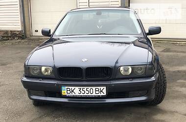 Седан BMW 7 Series 1997 в Киеве