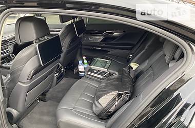 Седан BMW 7 Series 2015 в 
