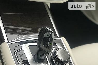 Седан BMW 7 Series 2019 в 