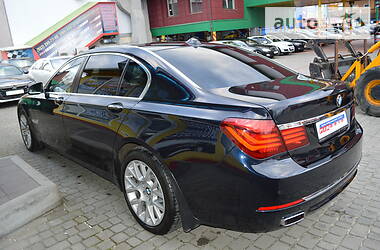 Седан BMW 7 Series 2015 в Львове