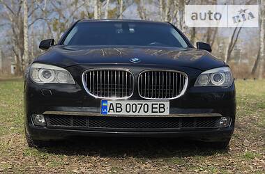 Седан BMW 7 Series 2011 в Виннице