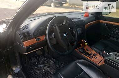 Седан BMW 7 Series 1995 в 