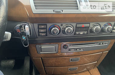 Седан BMW 7 Series 2008 в 