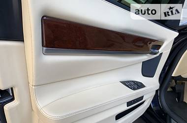 Седан BMW 7 Series 2011 в 