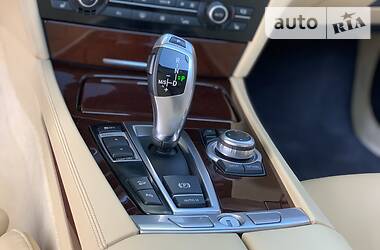 Седан BMW 7 Series 2011 в 
