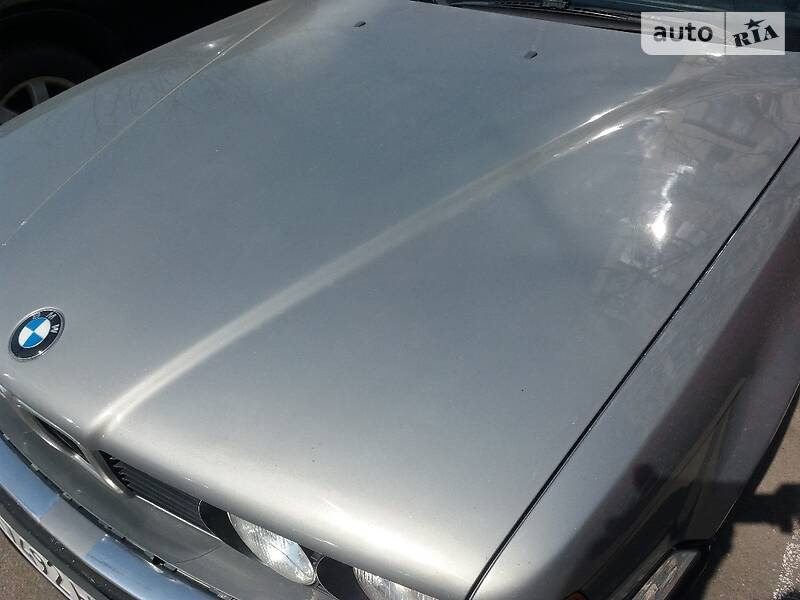 Седан BMW 7 Series 1990 в Одессе
