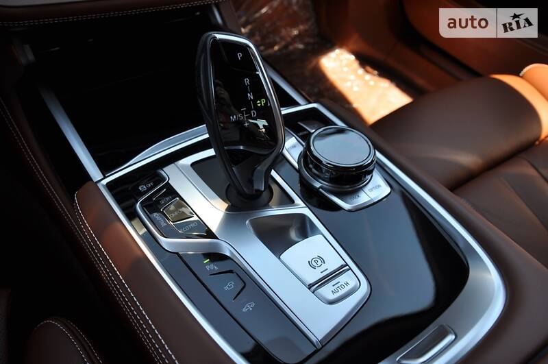 Седан BMW 7 Series 2017 в Одессе