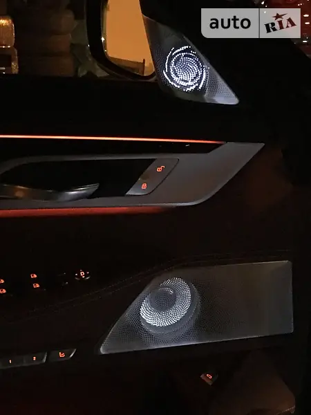 Седан BMW 7 Series 2017 в 