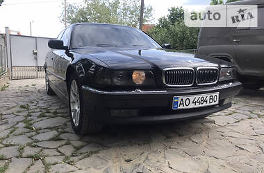 Седан BMW 7 Series 1998 в Мукачево