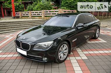 Седан BMW 7 Series 2008 в 
