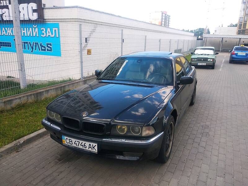 Седан BMW 7 Series 1998 в Чернигове