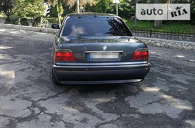 Седан BMW 7 Series 2000 в Тернополі