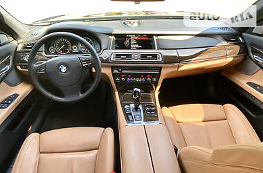 Седан BMW 7 Series 2014 в 