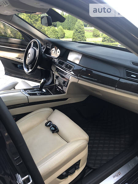 Седан BMW 7 Series 2011 в Івано-Франківську