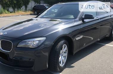 Седан BMW 7 Series 2011 в Львове