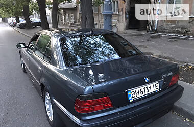 Седан BMW 7 Series 2001 в Одессе