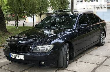 Седан BMW 7 Series 2005 в Львове