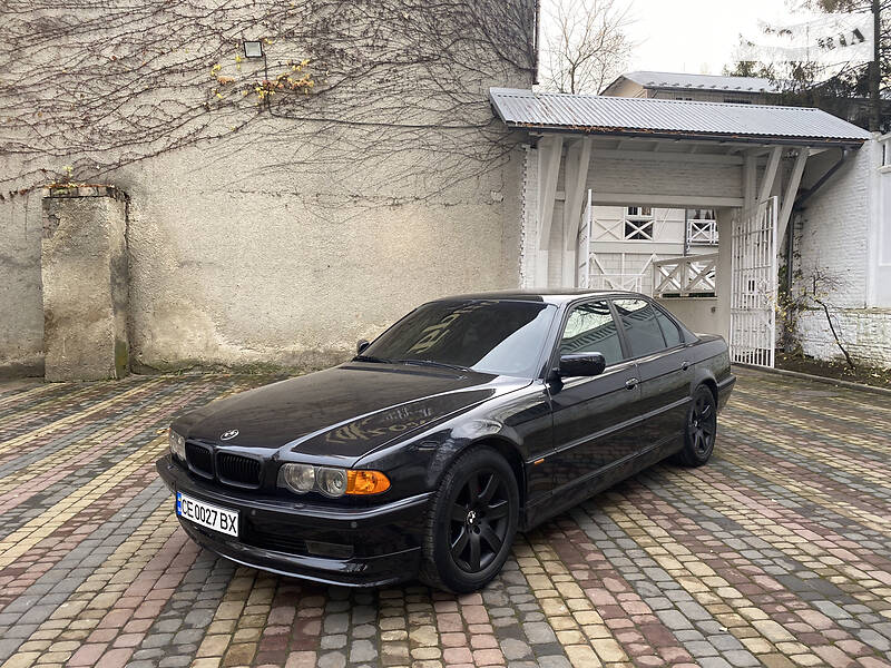 Седан BMW 7 Series 2001 в Черновцах