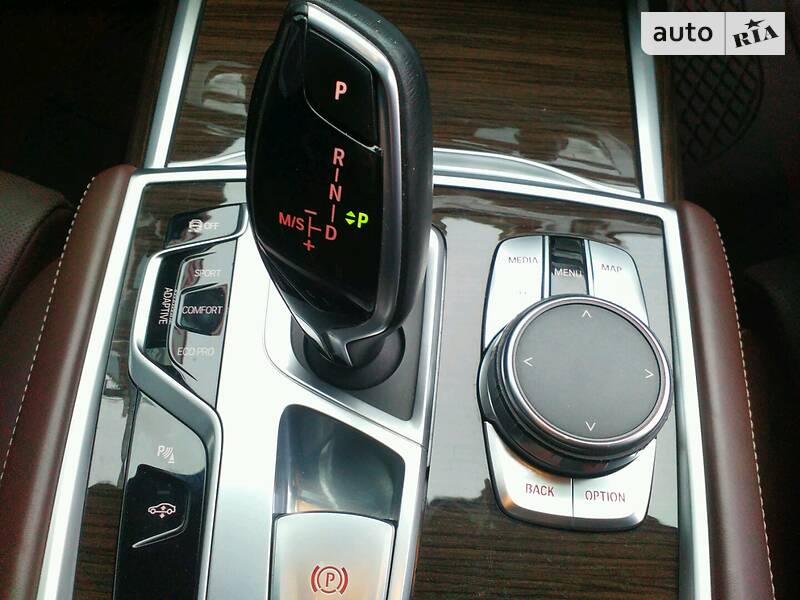 Седан BMW 7 Series 2017 в Києві