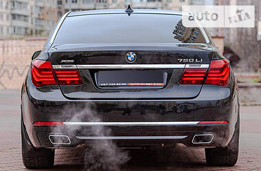 Позашляховик / Кросовер BMW 7 Series 2013 в Києві