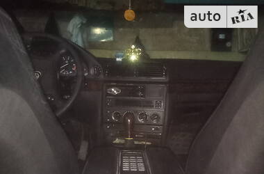 Седан BMW 7 Series 1995 в 