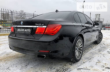 Седан BMW 7 Series 2011 в Киеве