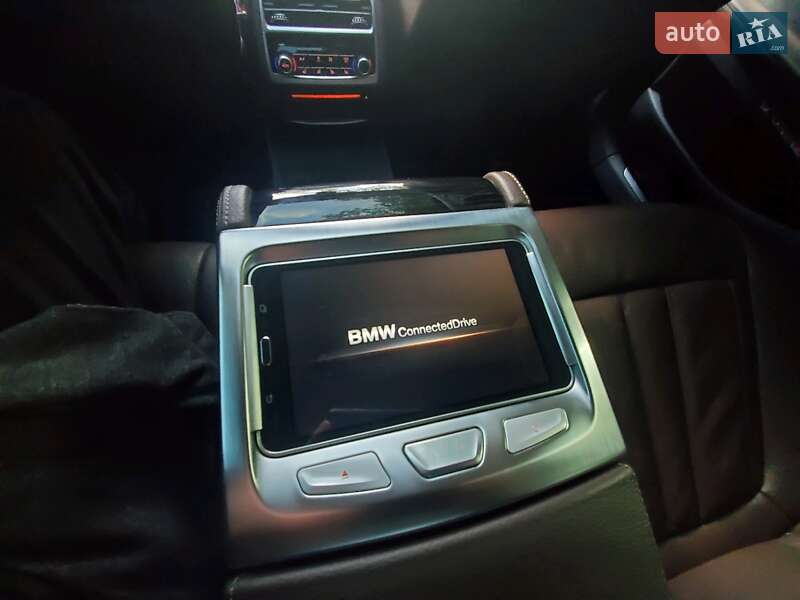 Седан BMW 7 Series 2015 в Києві