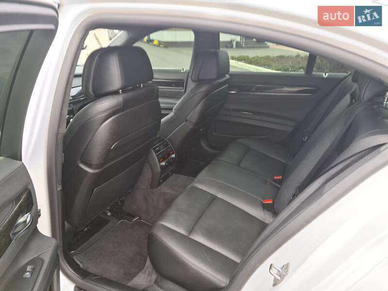 Седан BMW 7 Series 2014 в Киеве фото 34 Седан BMW 7 Series 2014 в Киеве