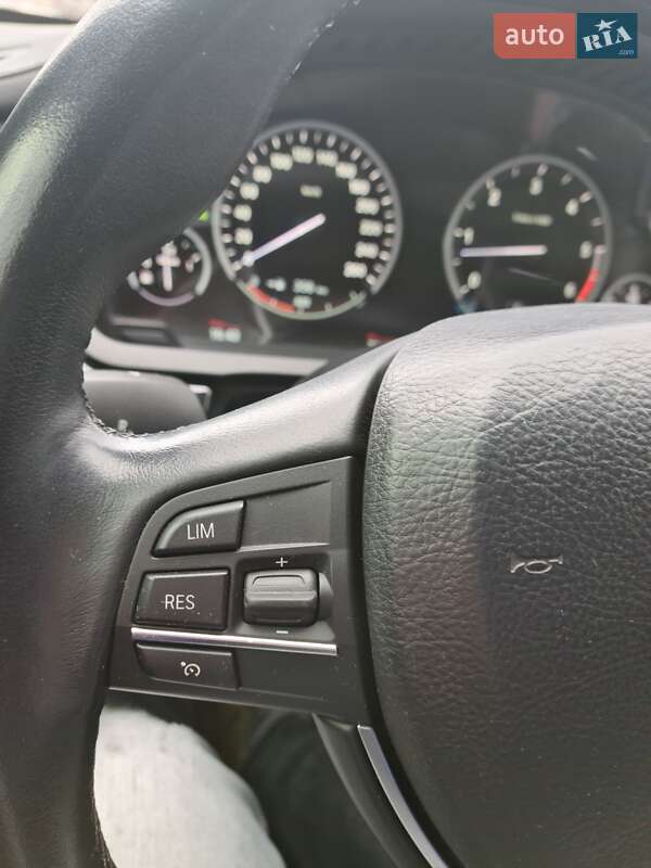 Седан BMW 7 Series 2014 в Киеве фото 39 Седан BMW 7 Series 2014 в Киеве