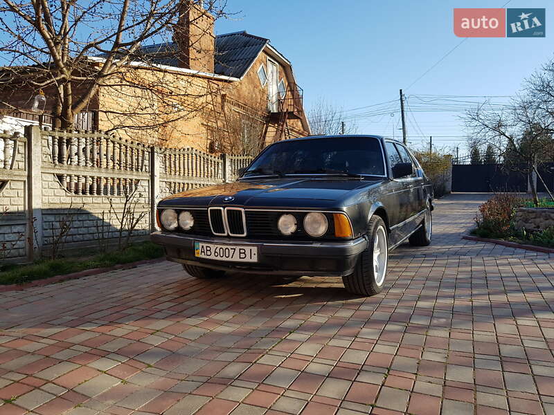 Седан BMW 7 Series 1985 в Виннице фото 28 Седан BMW 7 Series 1985 в Виннице