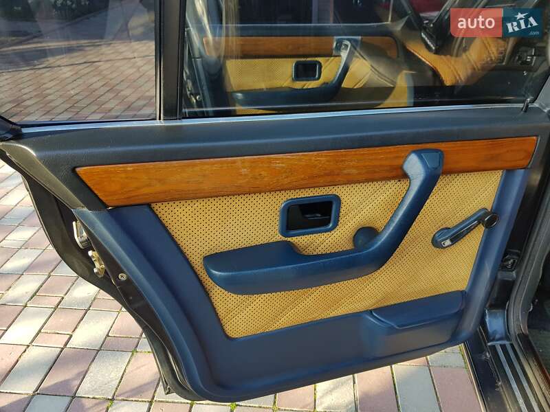 Седан BMW 7 Series 1985 в Виннице фото 35 Седан BMW 7 Series 1985 в Виннице