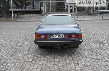 Седан BMW 7 Series 1986 в Дніпрі