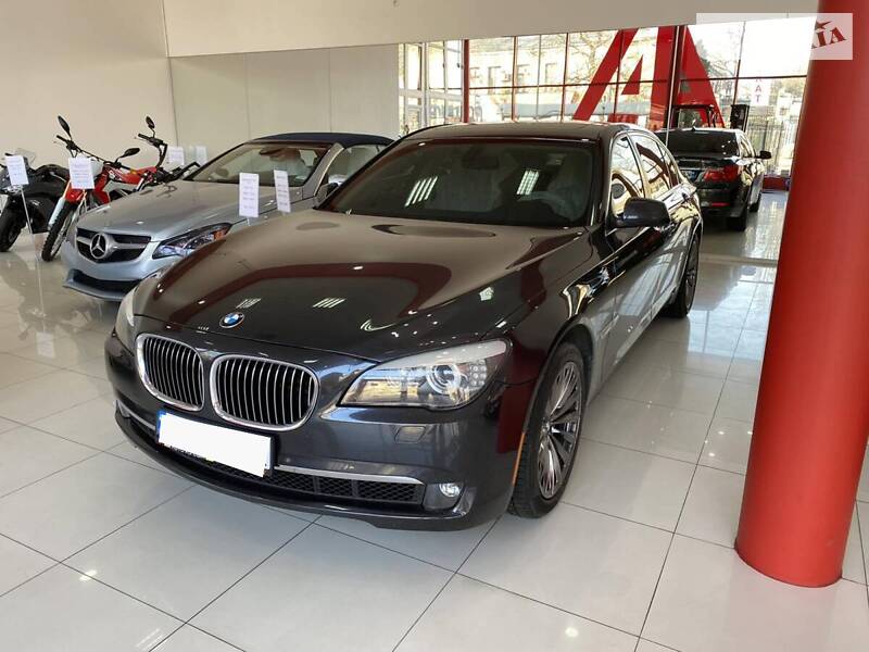 Седан BMW 7 Series 2010 в Одесі